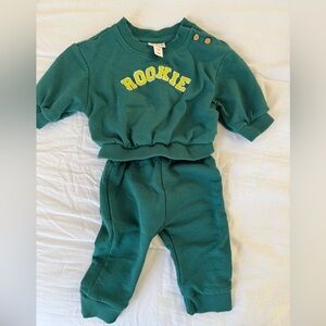 CAT & JACK Green 'Rookie' Set